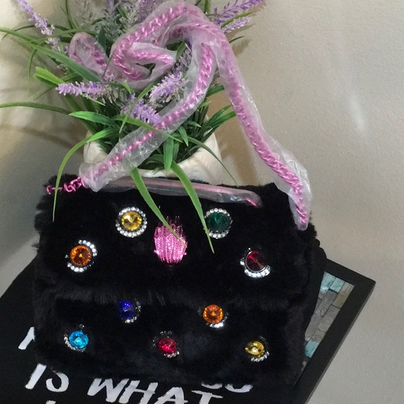 Kurt Geiger London Medium Kensington Faux Fur Crossbody Bag